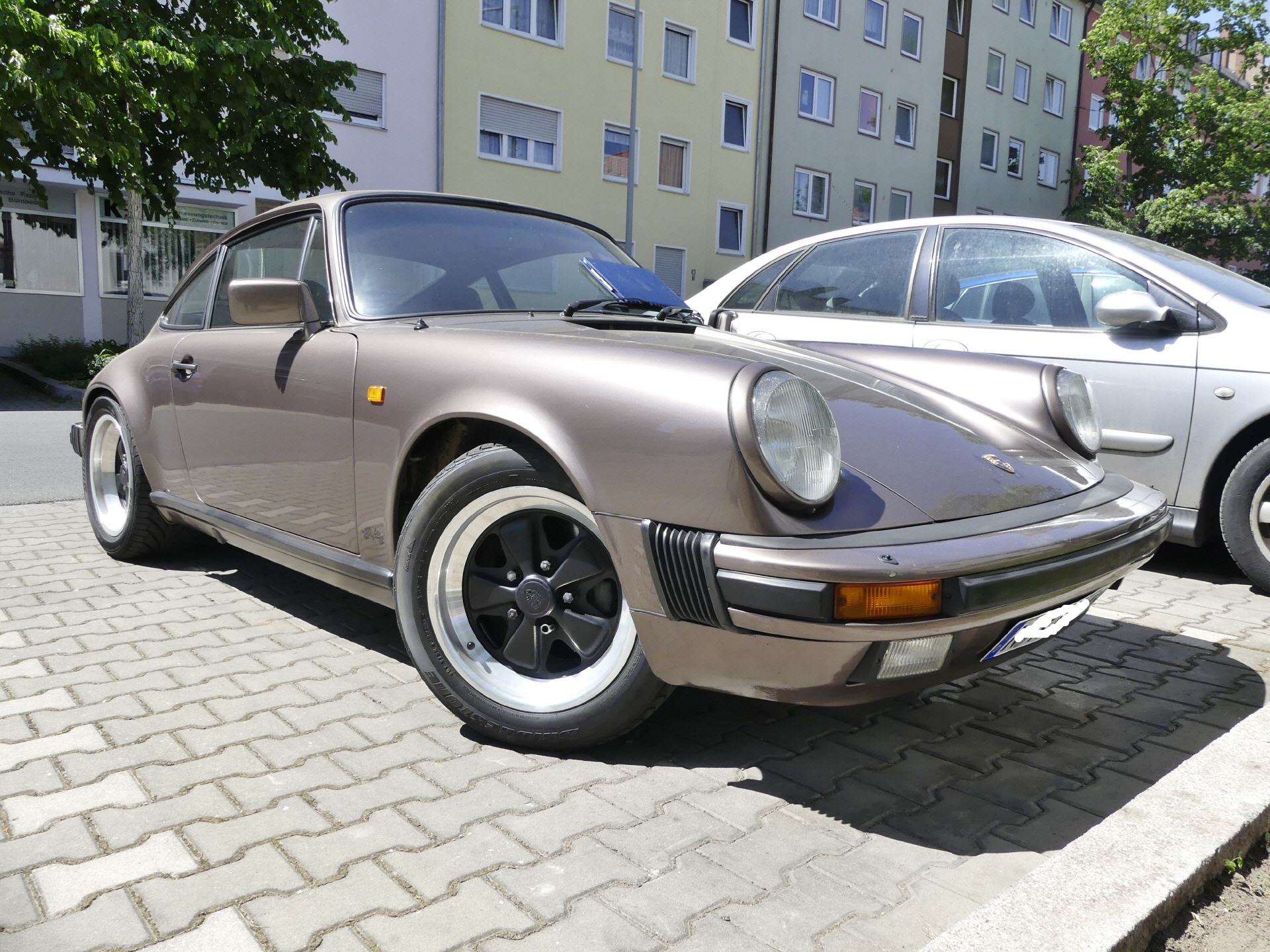 Porsche 911 Carrera (1984)